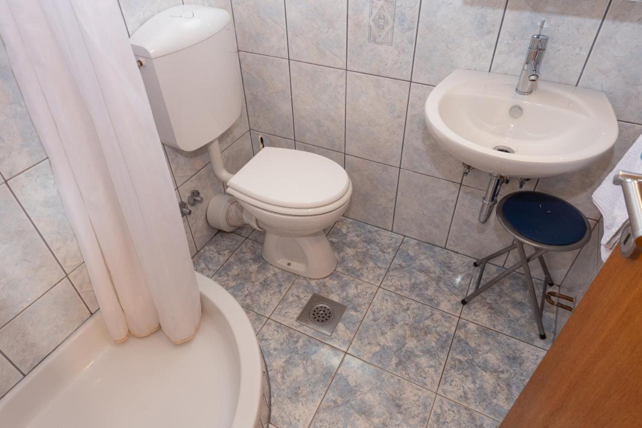 Apartments Dalmata Биоград на Мору Екстериор снимка